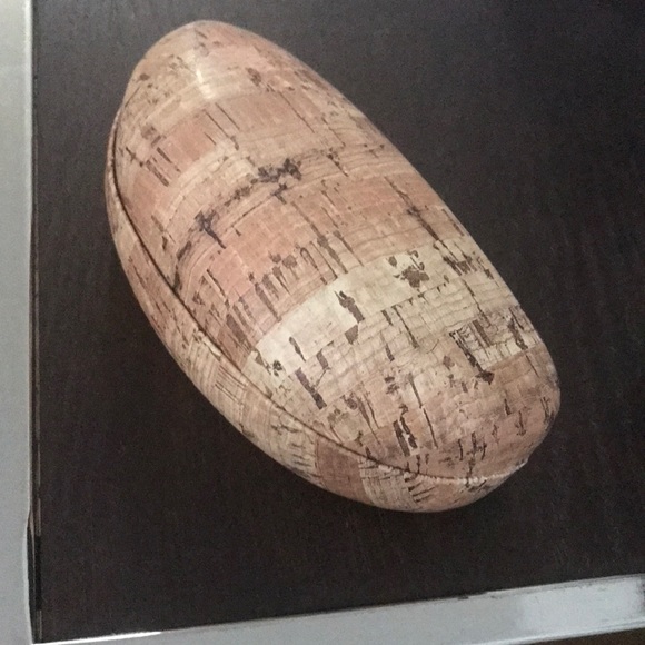 Gold Large Round Metal Frame Sunglasses - Picture 6 of 8